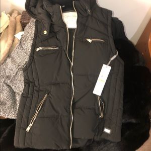 Women vest